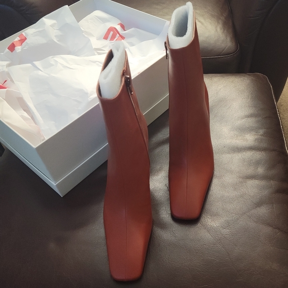 Simon Miller Booties - Picture 2 of 7